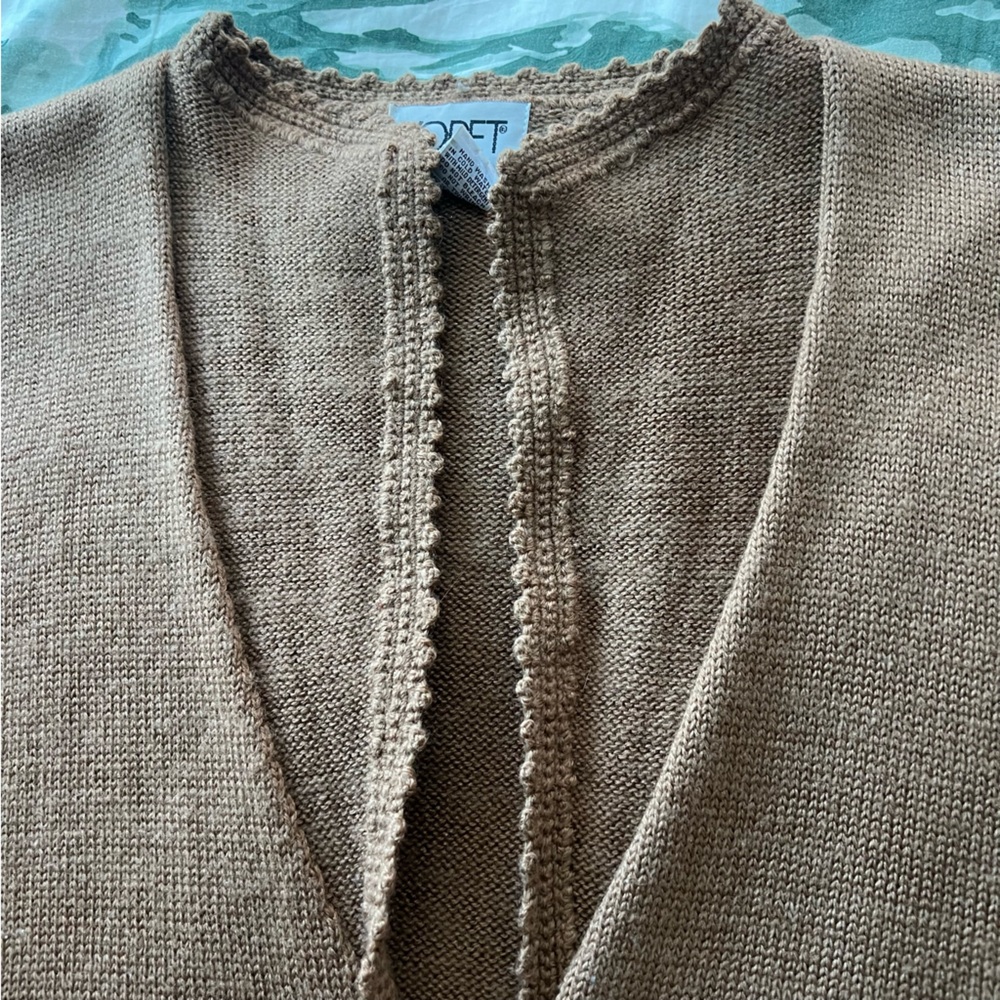Vintage Koret Floral Embroidered Knit Sweater Vest - Picture 9 of 14